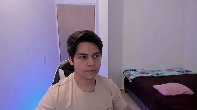 عرض كام Asta_YunoXXX