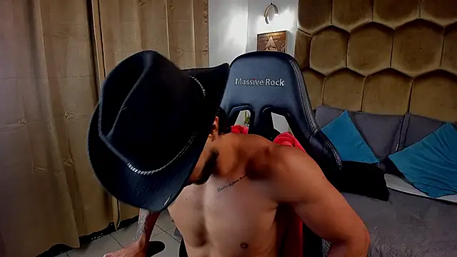 Show Webcam de Emmet_CollinsJS