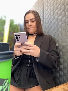 CrazyTori 现场XXX聊天