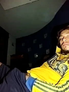 Chat XXX en directo de AlexAlejandro13