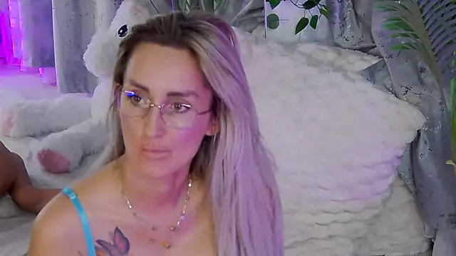 IsabelleEthan – Naživo XXX chat