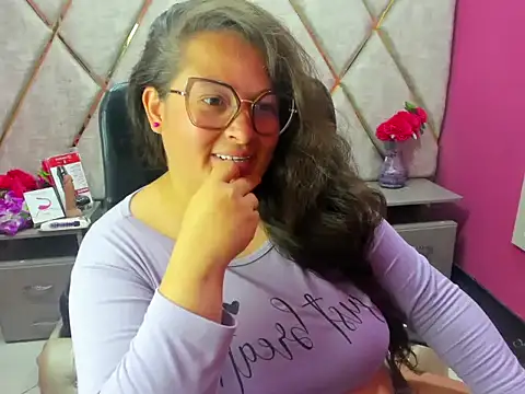 Živý XXX chat Sarah_Boobs_