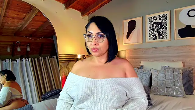 Madissononee Adlı Modelin Canlı XXX Sohbeti