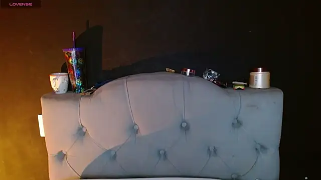 Red-moon1 live XXX chat