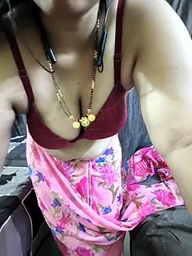 Show de webcam de bhuvana_555