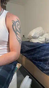 TitanNoir: онлайн-секс-чат