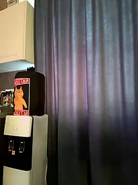 Chat XXX en directo de FlexibleDoll_