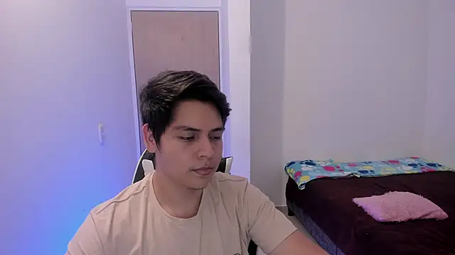 عرض كام Asta_YunoXXX