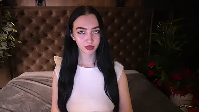 WildKittenX_n Live XXX chat