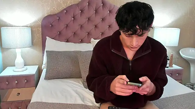 LephyStar: вебкам-шоу