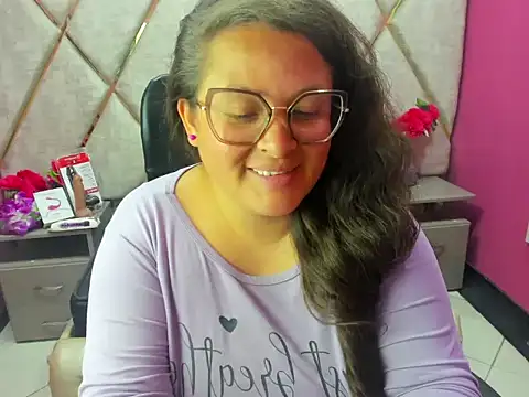 Sarah_Boobs_'s Live XXX Chat