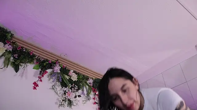 Онлайн чат XXX kaylee_lee