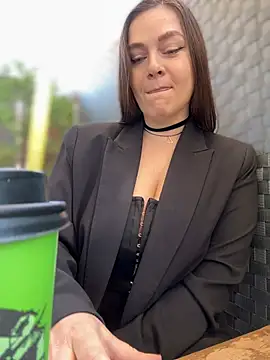 CrazyTori's Live XXX Chat