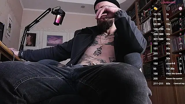 FindomJason লাইভ XXX চ্যাট