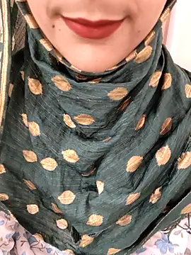 Indian-Aleena Live XXX Chat