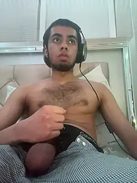 iLoveGirlsOnlyStr8Asf Adlı Modelin Web Kamerası Şovu