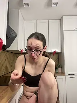 Онлайн чат XXX MartiniiSelenna