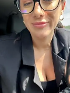 HotXMom_n Live XXX chat