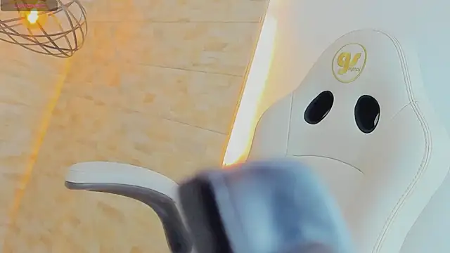 Živý XXX chat hazel_nyxx