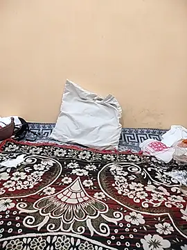 Rising_Queen Live XXX-Chat