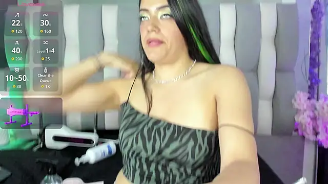 Chat XXX en directo de IsaDiiaz