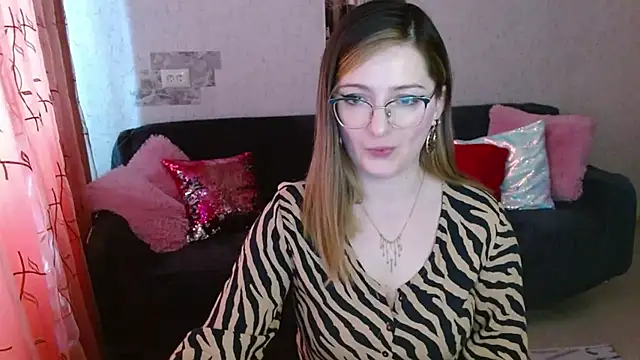 Arielsssplash Adlı Modelin Canlı XXX Sohbeti