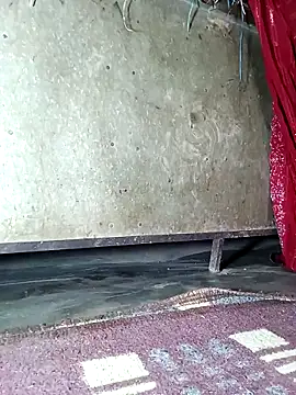 Hot_bhabhi300 webkamerás műsora