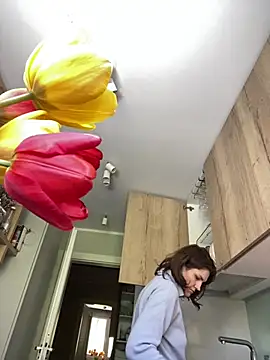 Ms-Lust1- 现场XXX聊天