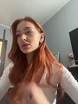 LittleFox___ Adlı Modelin Canlı XXX Sohbeti