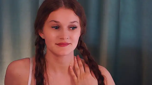 ZofiaSoshnik Adlı Modelin Canlı XXX Sohbeti