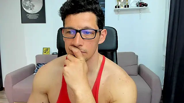 BrutusK08 Show Webcam