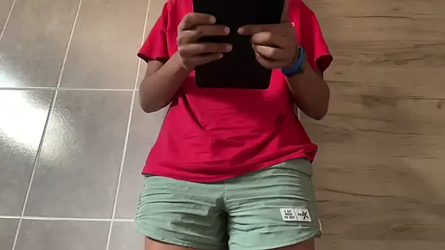 Cianda24 Live XXX-Chat