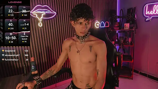 Maximoking26 Live XXX Chat