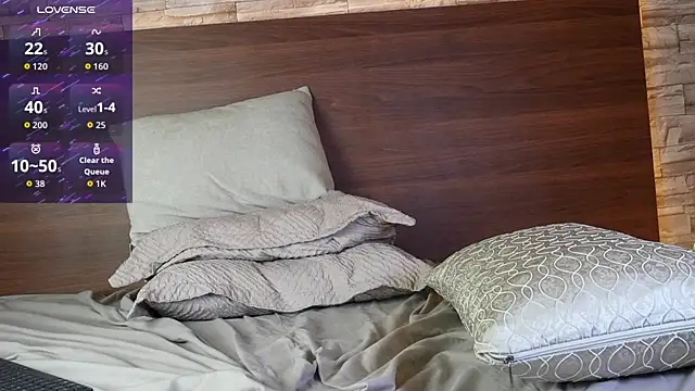 Brad_Scot_Patrick Live XXX-Chat