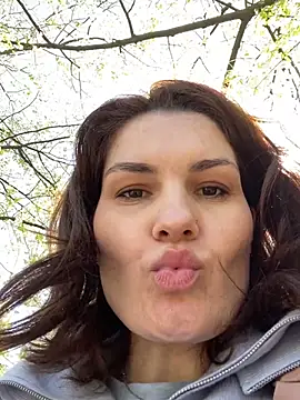 Ms-Lust1- Live XXX-chat