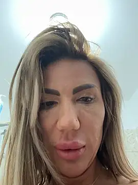 LoreennAny Webcam show