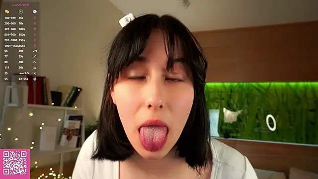 JuleeSamec live XXX chat