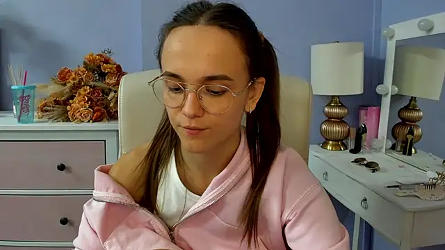 dirtyxEmily 即時 XXX 聊天