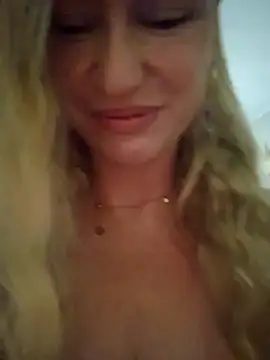 Chat XXX en directo de MalienaCarolina