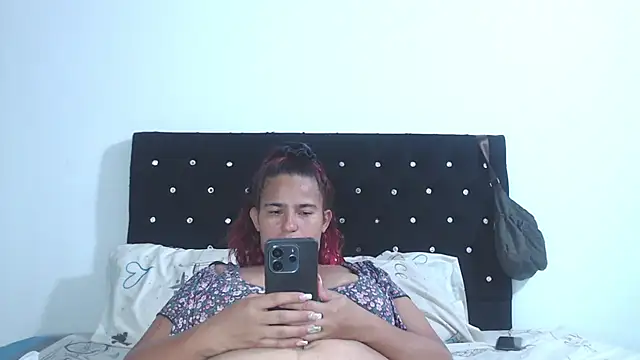 isabella_dirty69 现场XXX聊天