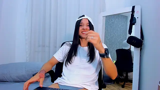 ViictoriiaSaenz – Live XXX-chat