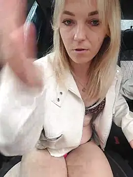 Yourblonde_69's Live XXX Chat