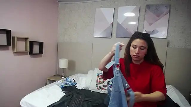 Camille_n_Shaggyn Webbikameraesitys