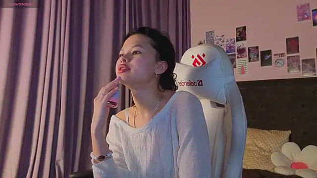 Онлайн чат XXX moco_choco