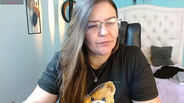 MsJossien Live XXX chat