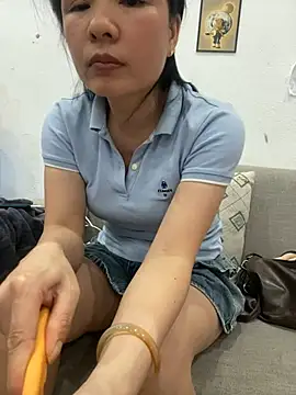 Ivy_Trix2 现场XXX聊天