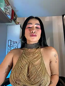 AsianMilfSheryl – Naživo XXX chat