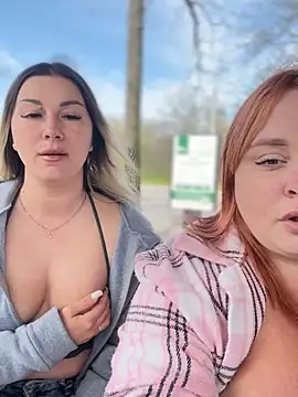 SweetCuteGirls1023 Live XXX Chat