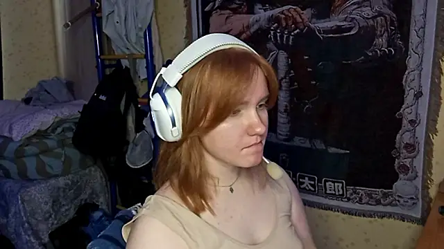 ArnettaMilfort Chat XXX live