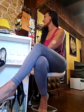 Chat XXX en directo de Luna-77